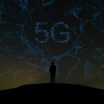 Mobile-Service-Revenue-in-Singapore-Sees-a-Growth-Due-to-5G