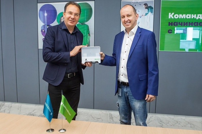 MegaFon gets ready for 5G with new microwave transport solution  MegaFon gets ready for 5G with new microwave transport solution