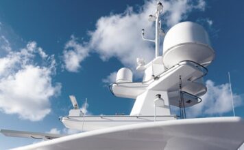 KVH Enhances Maritime Hybrid Communication Solutions with Starlink